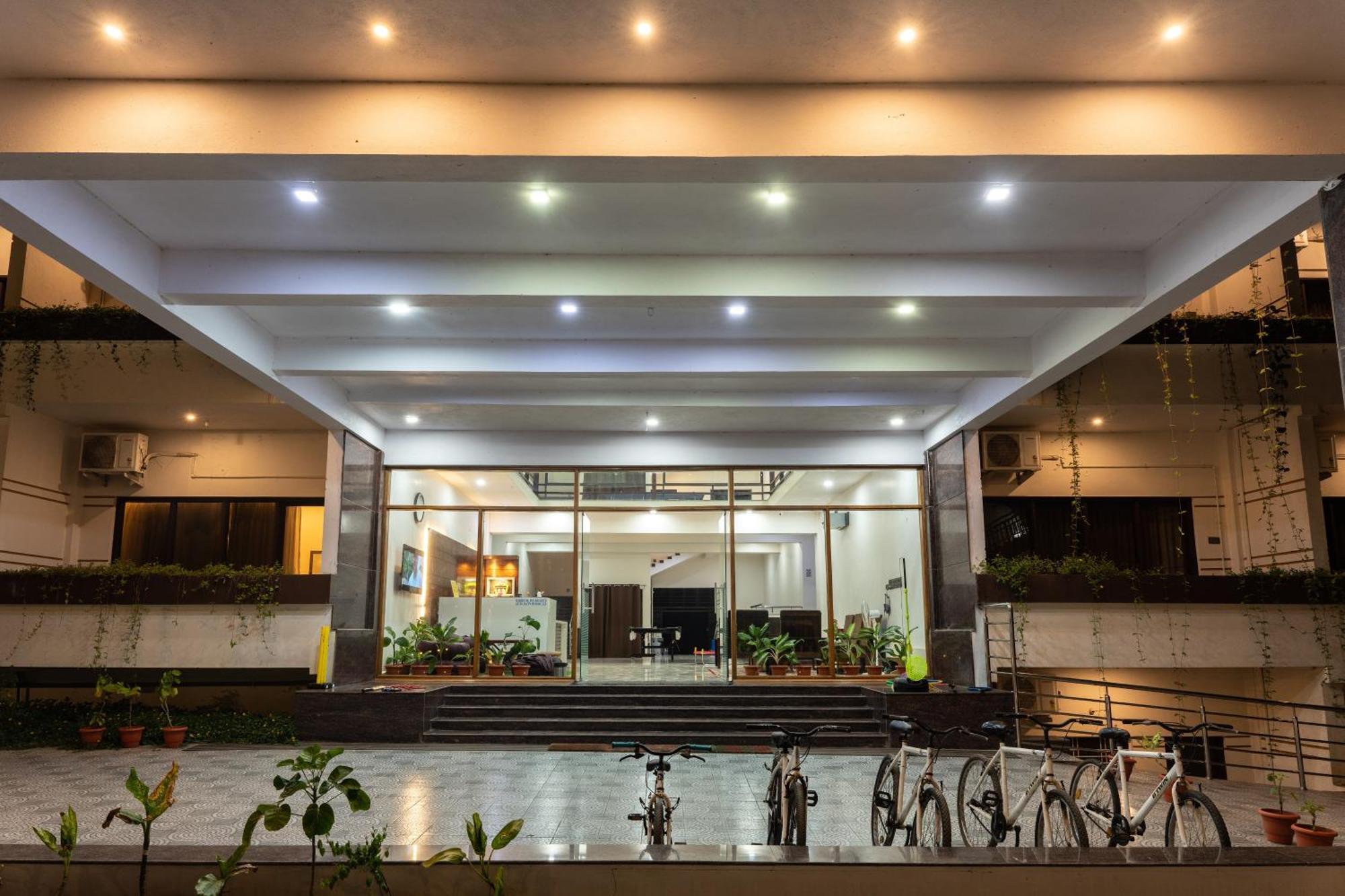 Hotel Mastiff Select Terrain Dandeli Zewnętrze zdjęcie