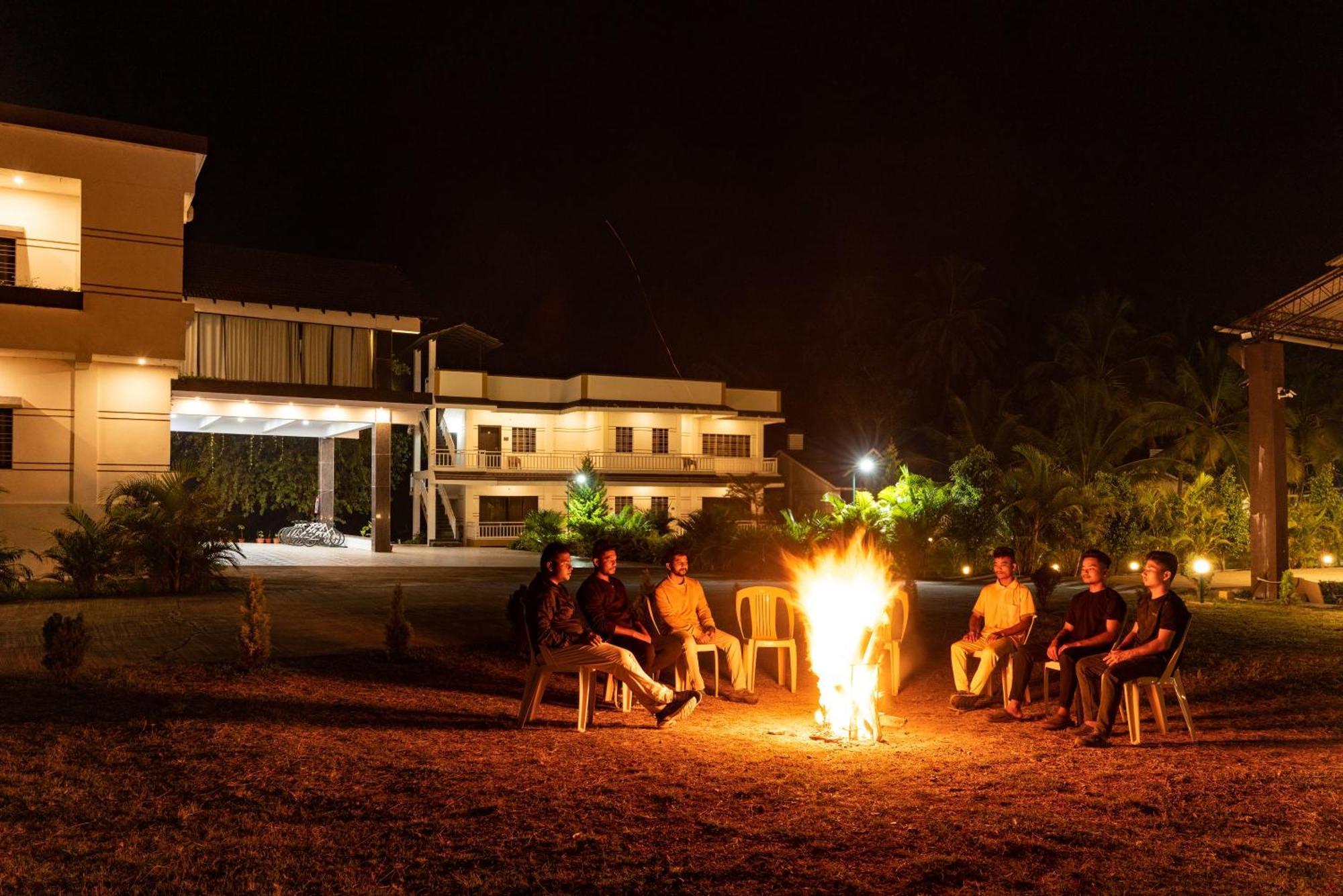 Hotel Mastiff Select Terrain Dandeli Zewnętrze zdjęcie